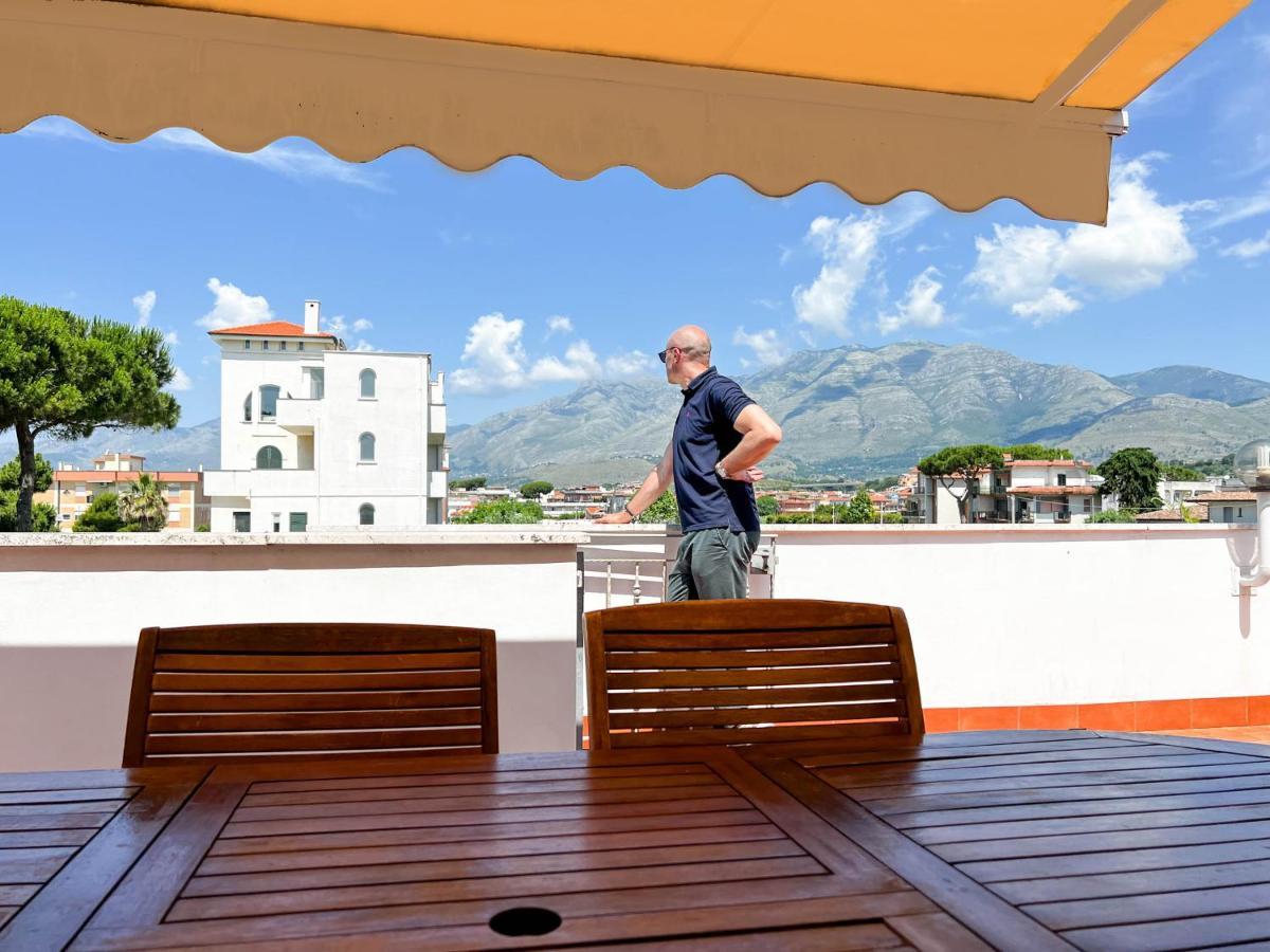 Il Mare In Giardino Apartment Scauri  Ngoại thất bức ảnh