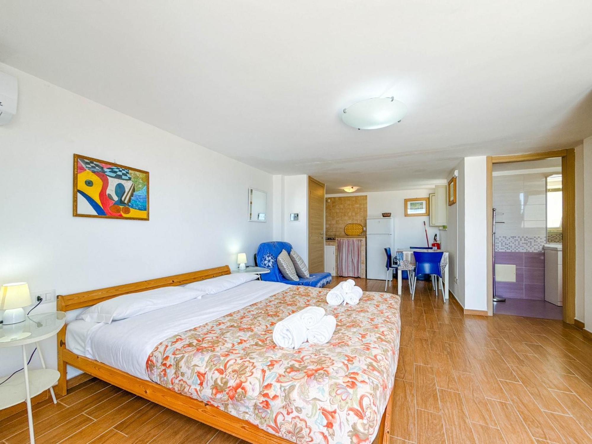 Il Mare In Giardino Apartment Scauri  Ngoại thất bức ảnh