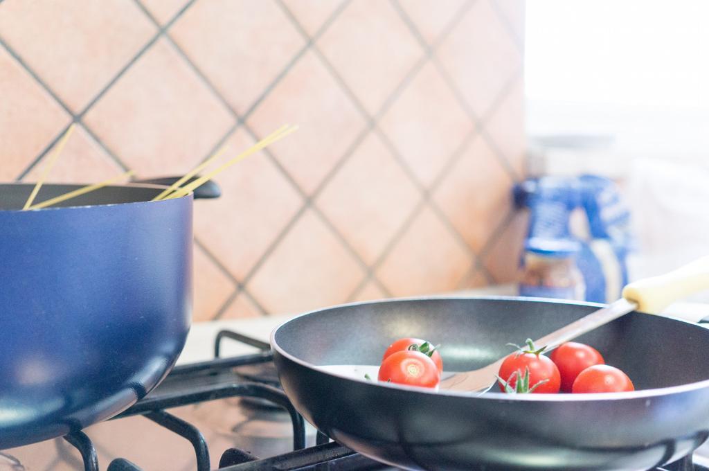 Il Mare In Giardino Apartment Scauri  Ngoại thất bức ảnh