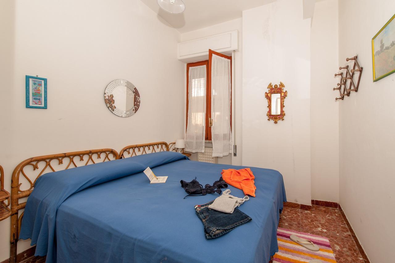 Il Mare In Giardino Apartment Scauri  Ngoại thất bức ảnh